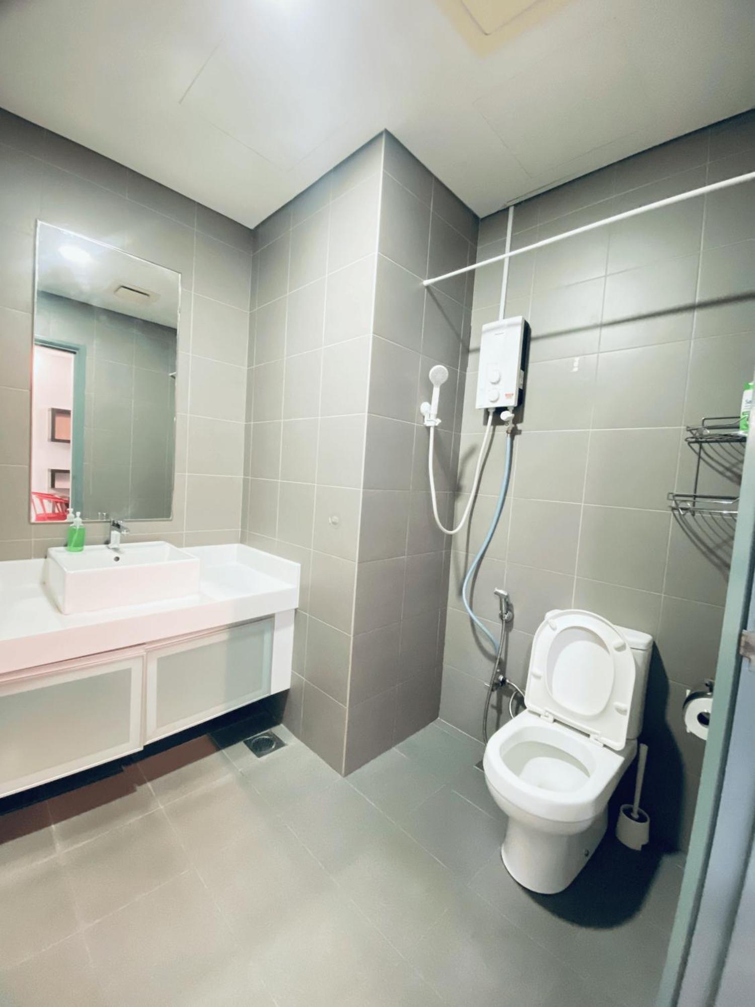Mercu Summer Suites Klcc By Grihoz Kuala Lumpur Ruang foto